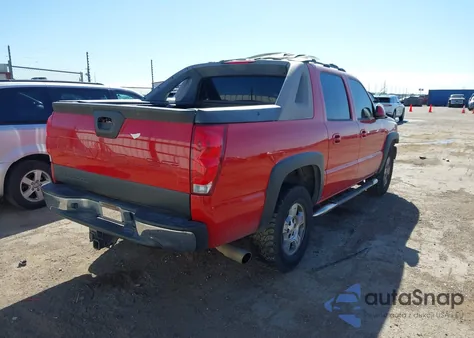 2005 Chevrolet Avalanche 1500 Z66 из США, поврежденный, VIN 3GNEC12Z45G226924